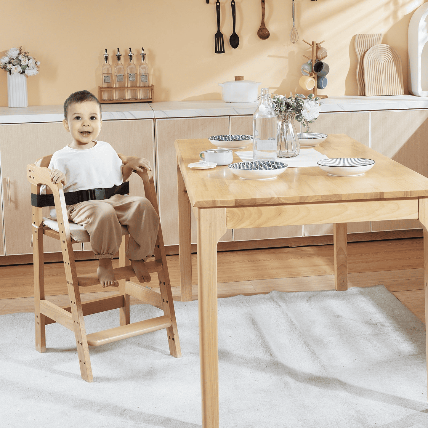 VEVOR Grow-With-Me Wooden High Chair – Adjustable Beechwood Dining Seat for Babies & Toddlers