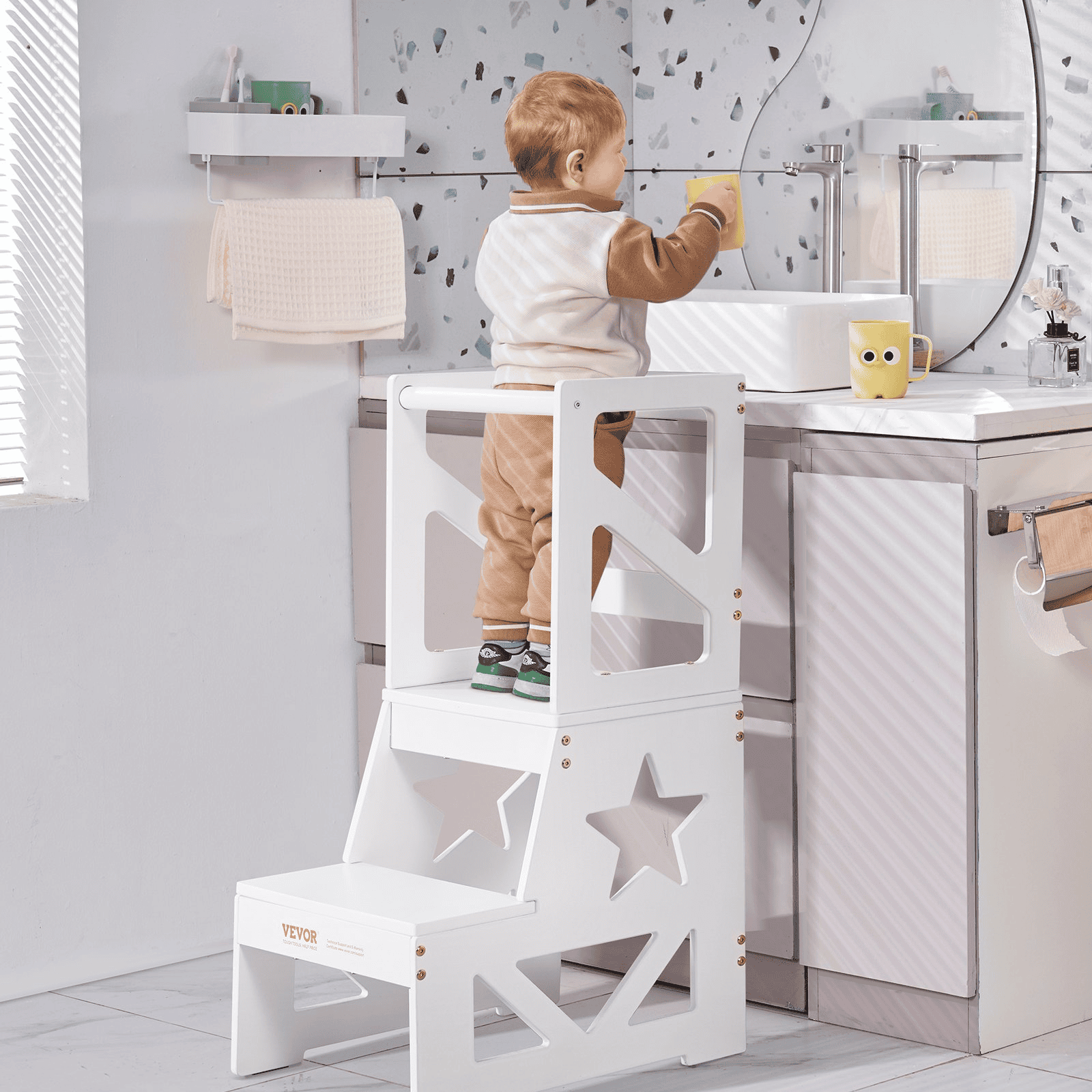 VEVOR Toddler Step Stool, Natural Pine Wood Kids Kitchen Stool Helper with Safety Rail, Standing Tower Learning Stool for Bedroom Bathroom Kitchen Counter, 150LBS Loading Capacity, White