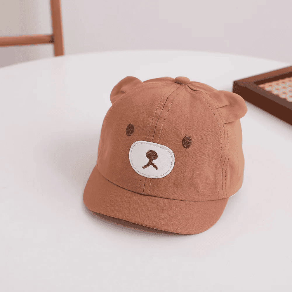 Summer cap with fun animals for children multivariant