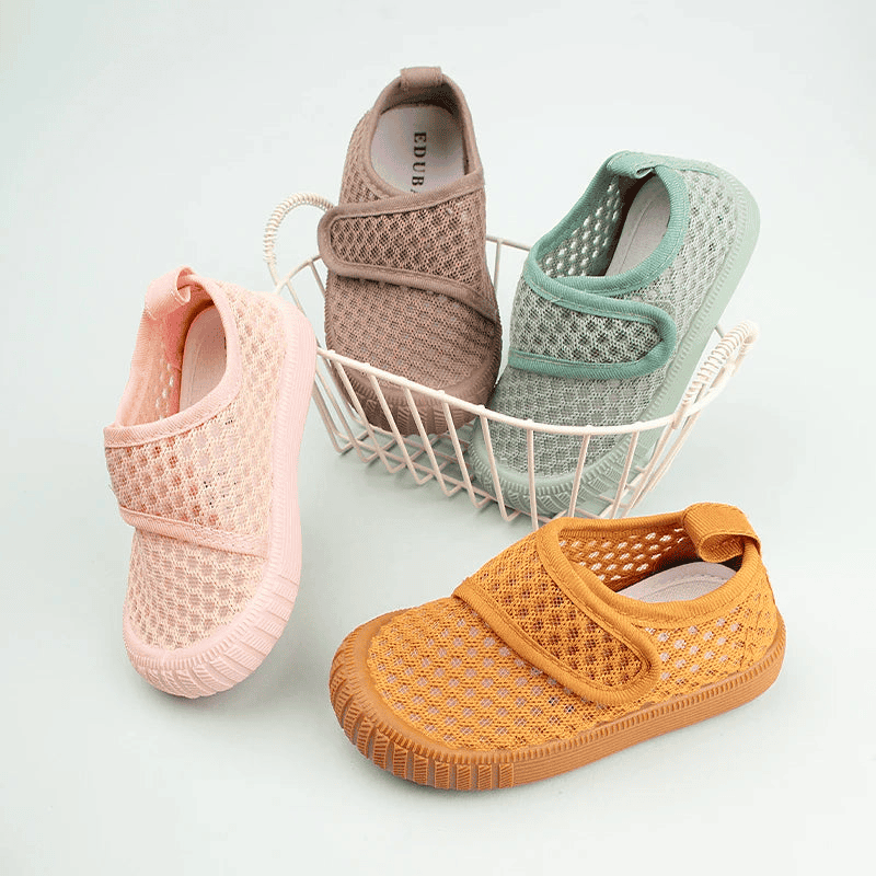 Breathable Anti-slip Mesh Sneakers for children multivariant