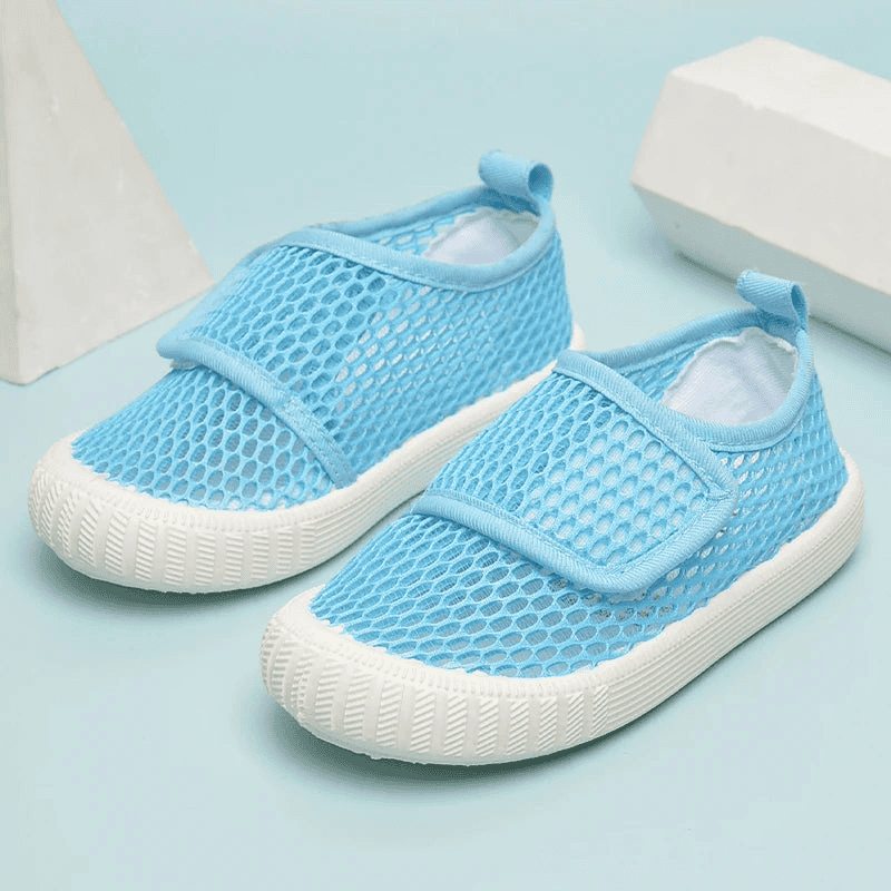 Breathable Anti-slip Mesh Sneakers for children multivariant