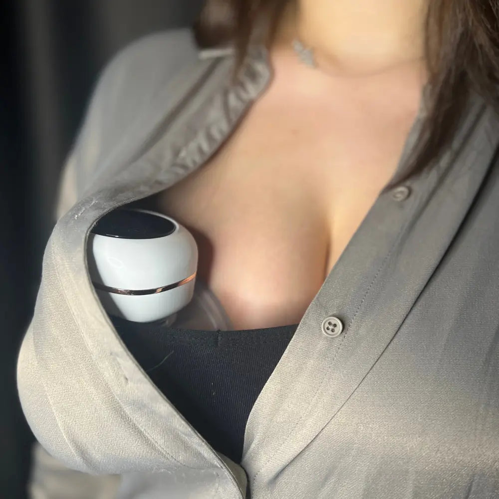 GlowFlow™: Wearable Breast Pump for Modern Moms