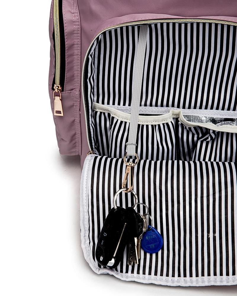 Ultimate Diaper Backpack: Stylish & Functional Baby Bag for Parents on the Go!