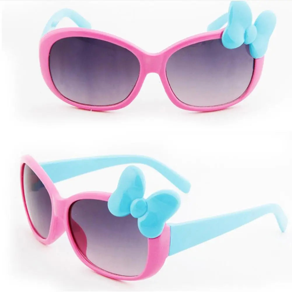 Stay Stylish in the Sun with Children Cartoon Glasses!