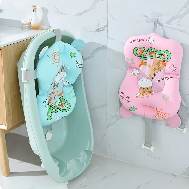 Cozy Comfort: Foldable Baby Bath Seat Support Mat with Anti-Slip Design for Safe and Relaxing Bathtime!