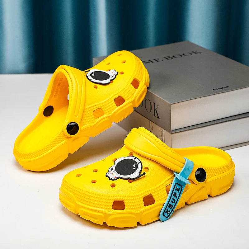 Step into Summer Adventure: Boys' Fashion Clogs for Beach Fun!