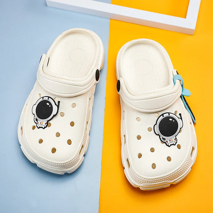 Step into Summer Adventure: Boys' Fashion Clogs for Beach Fun!