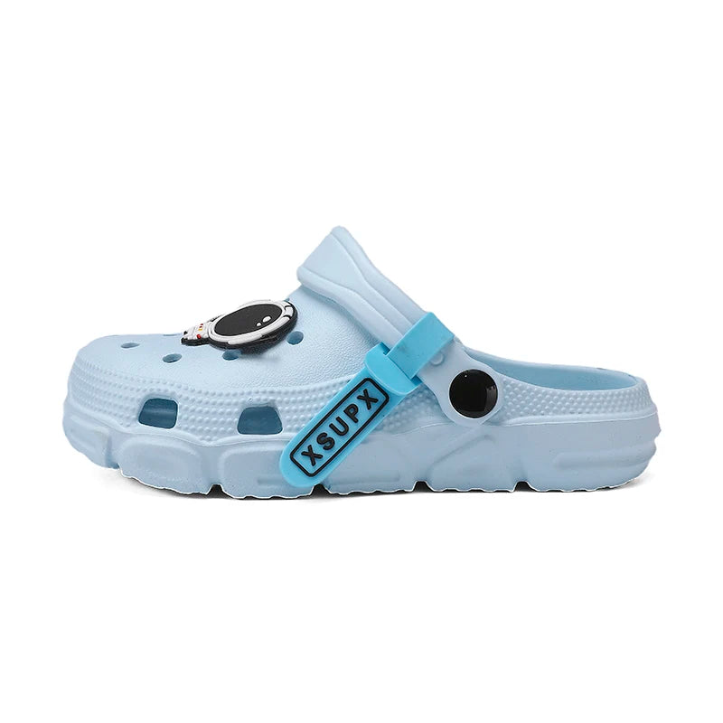 Step into Summer Adventure: Boys' Fashion Clogs for Beach Fun!