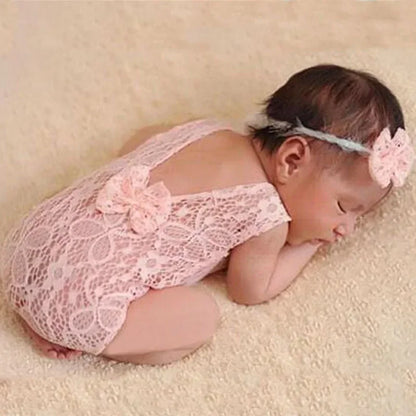 Tiny Treasures: Crochet Knit Costume Set for Unforgettable Newborn Photo Shoots!