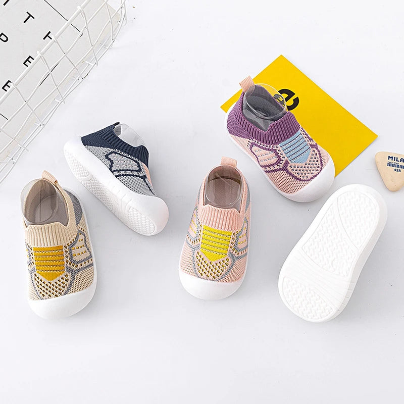 Step into Comfort: Breathable Mesh Baby Shoes