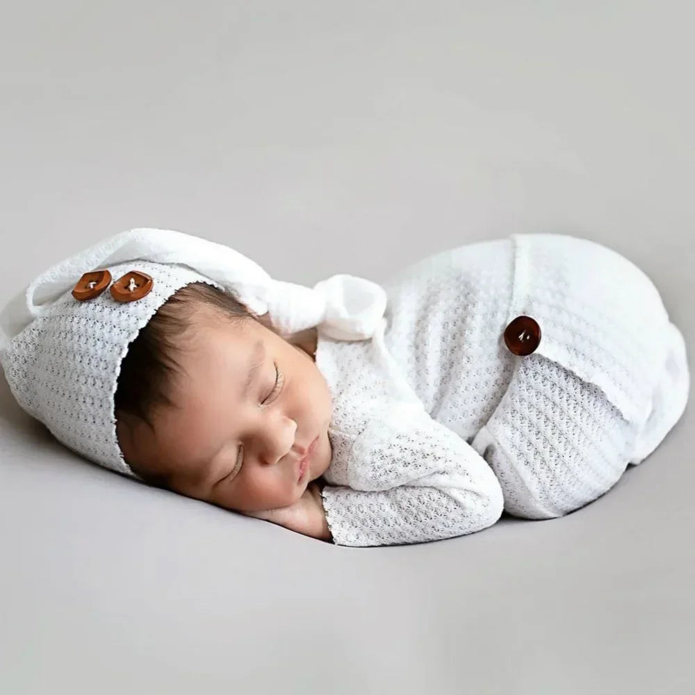 Tiny Treasures: Crochet Knit Costume Set for Unforgettable Newborn Photo Shoots!