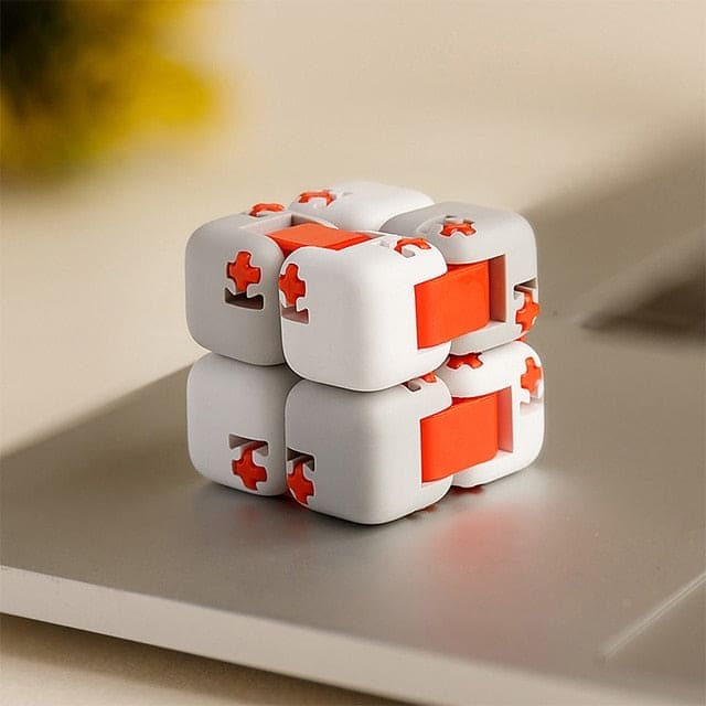 AI Smart Magnetic Cube Toy: Unlock Endless Fun with This Mind-Bending Puzzle! - The Little Big Store