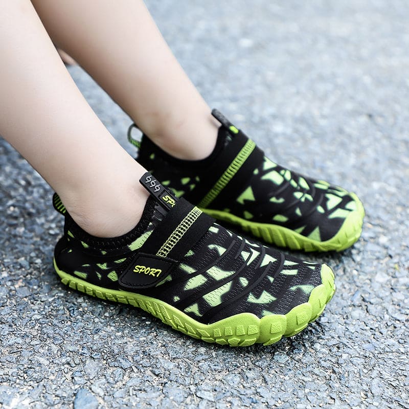 AquaAdventures: Kids Barefoot Water Shoes for Splashing Fun! - The Little Big Store